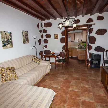 منزل ريفي La Casa Baja *